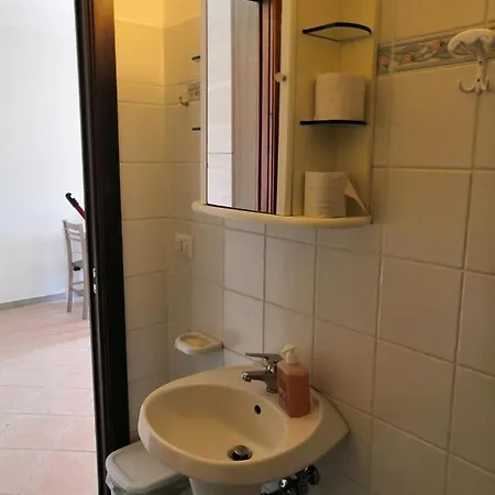 Apartment Casa Giorgio Mille Papaveri Rossi *
