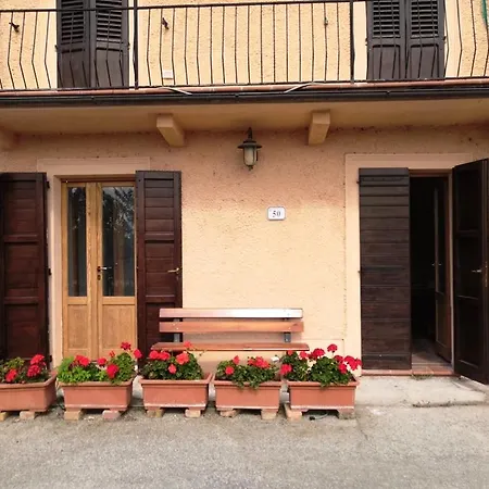 Casa Giorgio Mille Papaveri Rossi Cesi